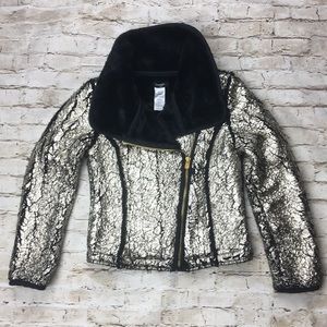 used like new Kids jacket 10-12 yo